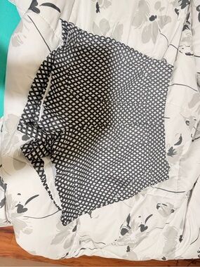 Black and White Printed High-Waist Shorts